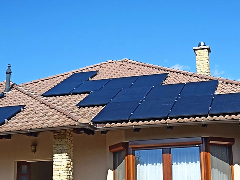 Cas d'installation de modules solaires de 380 W en Hongrie