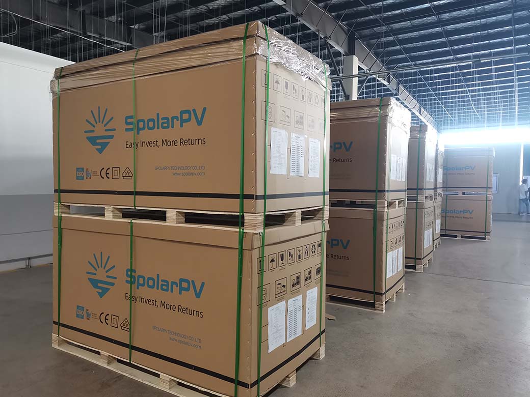 Réduisez vos factures d'électricité grâce aux panneaux solaires SpolarPV.